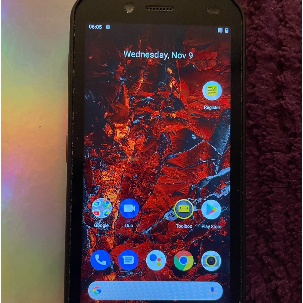 EUC Cat S42 Smartphone! Unlocked! 32GB internal storage! Black! Practically new!
